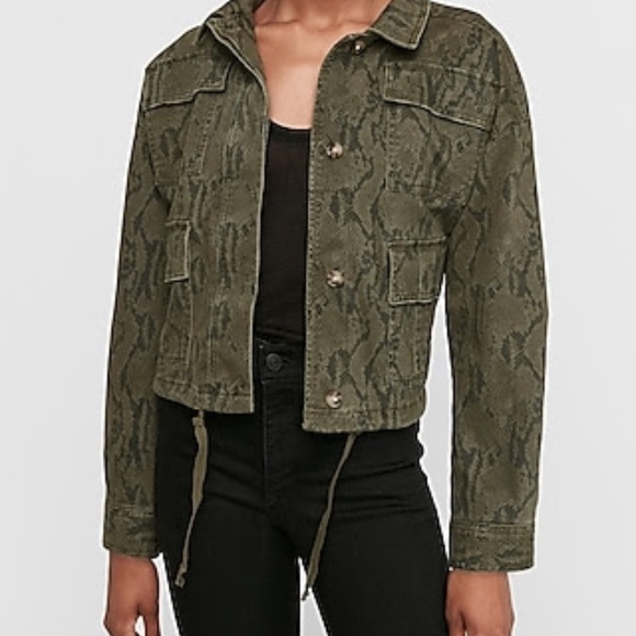 Express Jackets & Blazers - Express Snakeskin Print Cropped Twill Jacket